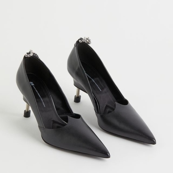 H&M Shoes - New H&M black Rhinestone Chain-detail Pumps size 38